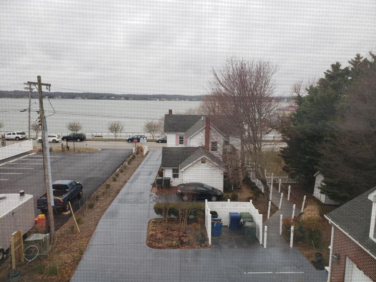 Blue Heron Inn - A Bed And Breakfast Llc Solomons Buitenkant foto
