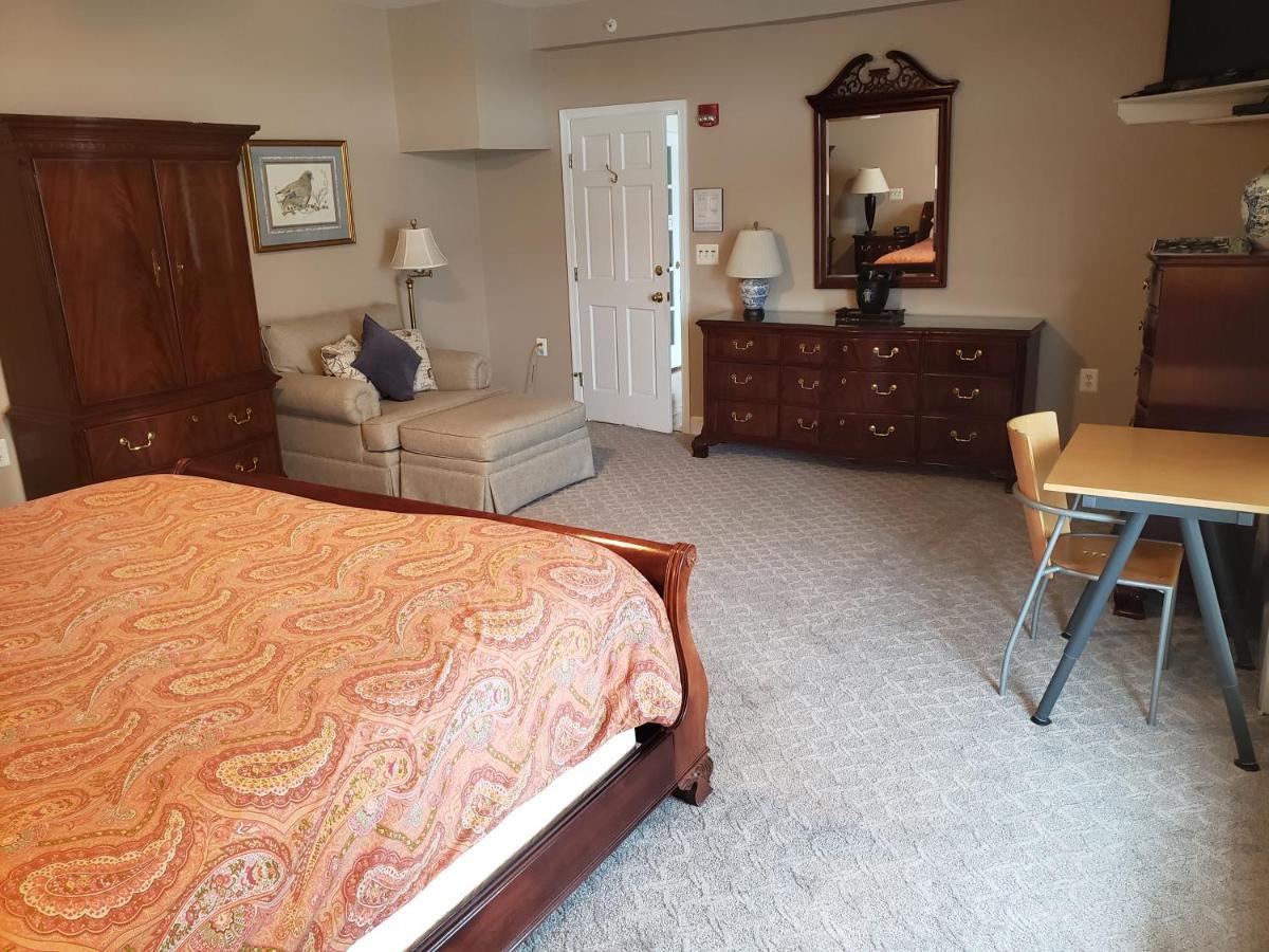 Blue Heron Inn - A Bed And Breakfast Llc Solomons Buitenkant foto